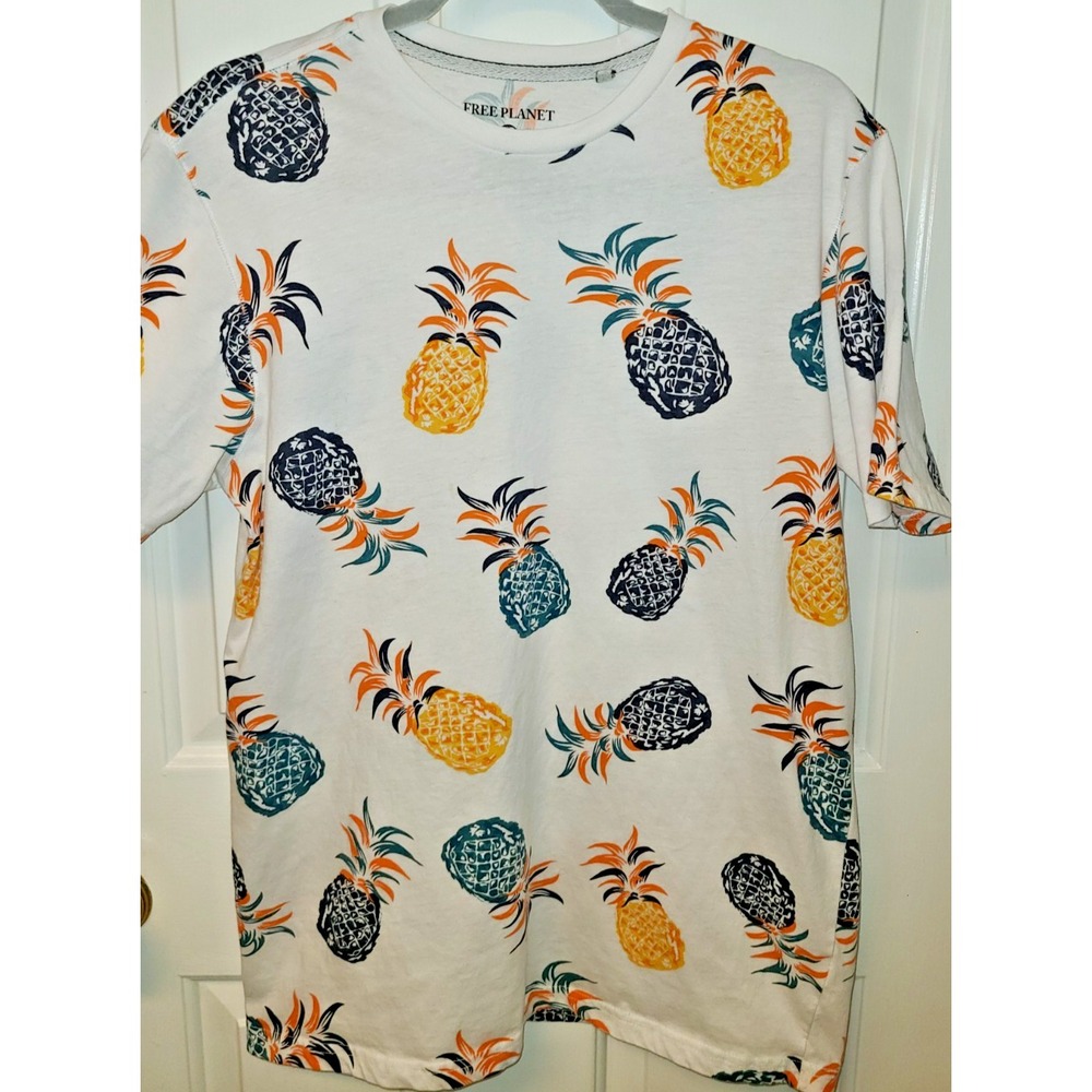 Free Planet T Shirt XL Multicolor Pineapple Short Sleeves Stretch Tee Resort
